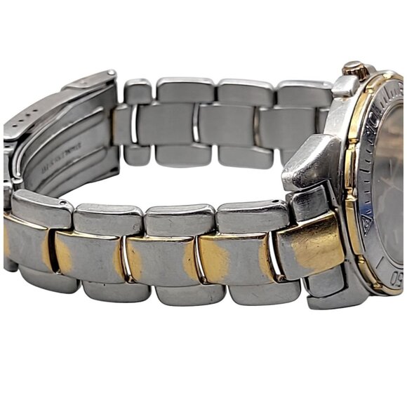 Sector Adv 4500 Mens Quartz Watch Vintage Diver 7" Two Tone Stainless Steel 38mm - Picture 9 of 15